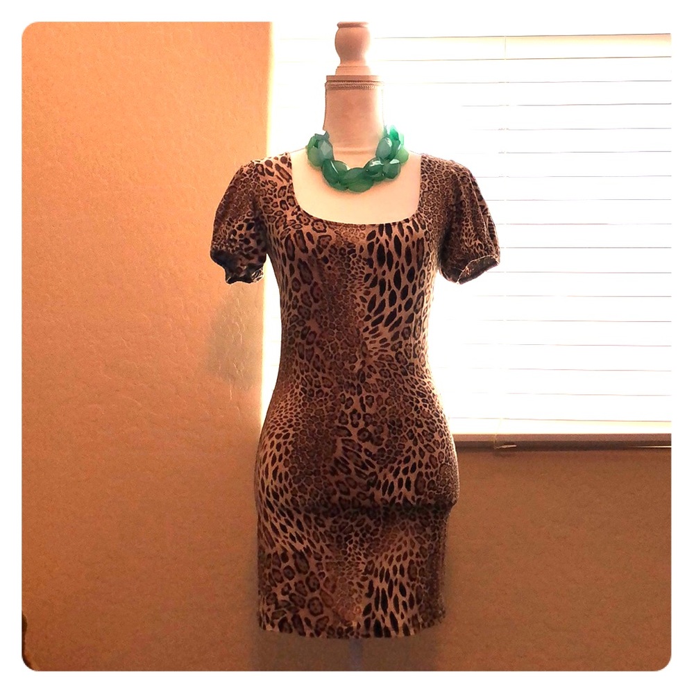 CACHE Cheetah Tunic Dress